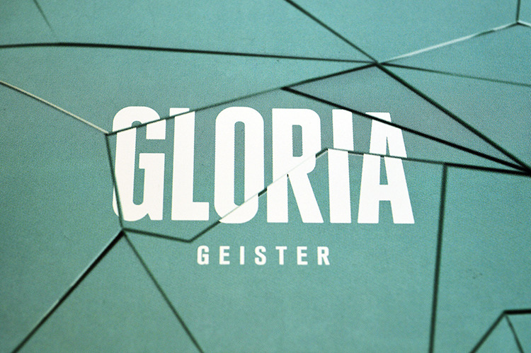 Gloria. Geister. 8